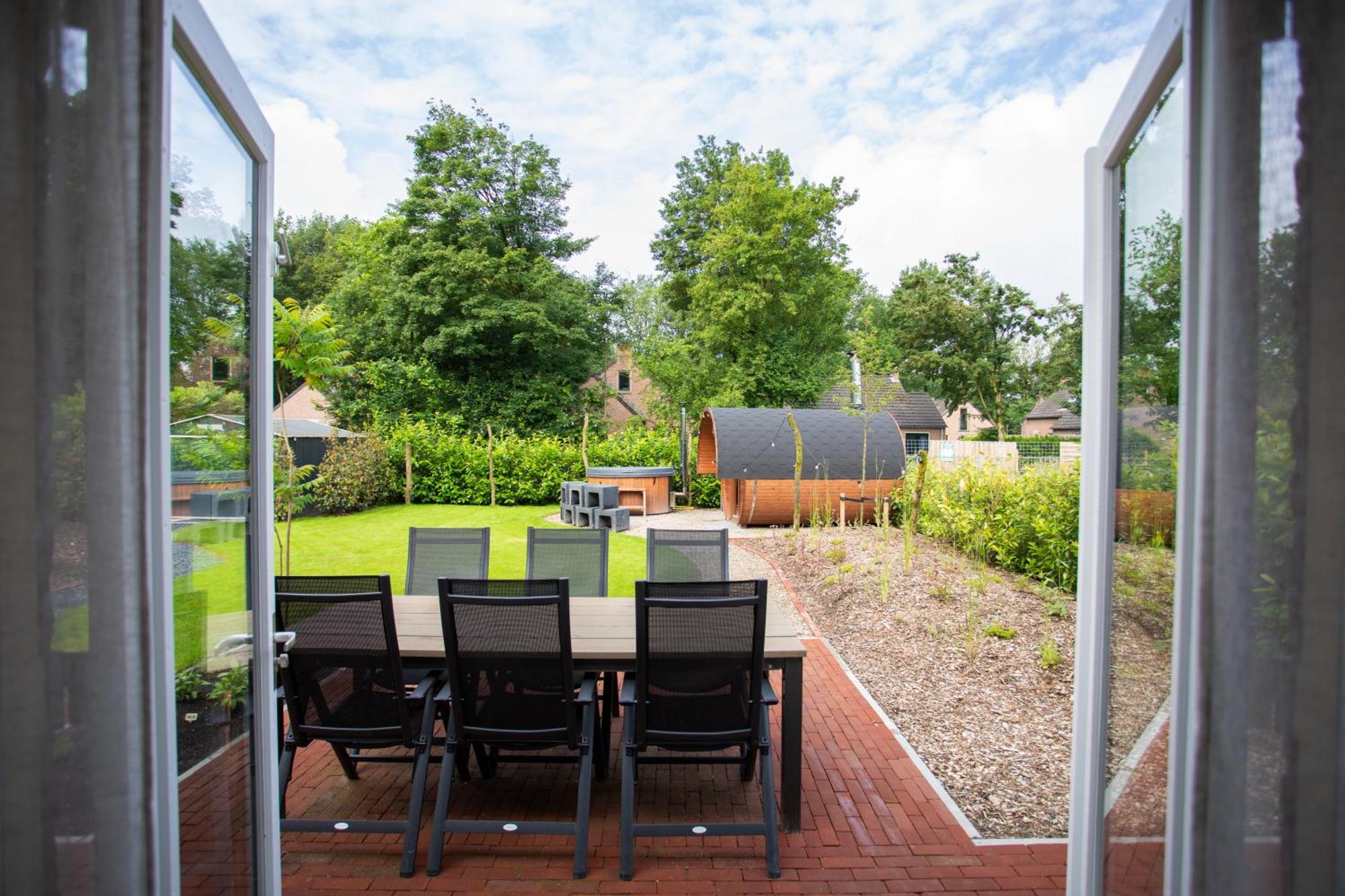 Evergreen Wellness Met Sauna & Hottub Ewijk エクステリア 写真